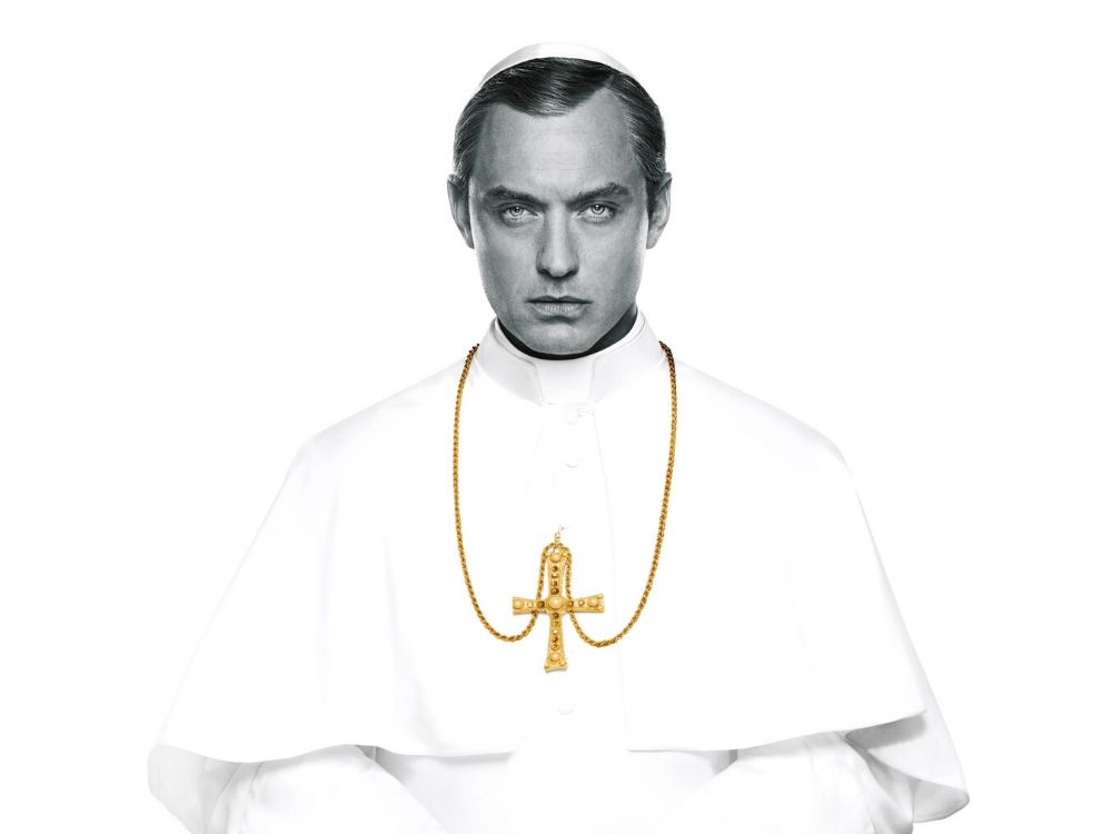 Młody papież online - opis serialu, odcinki, zwiastun, obsada. Jude Law jako pierwszy amerykański papież