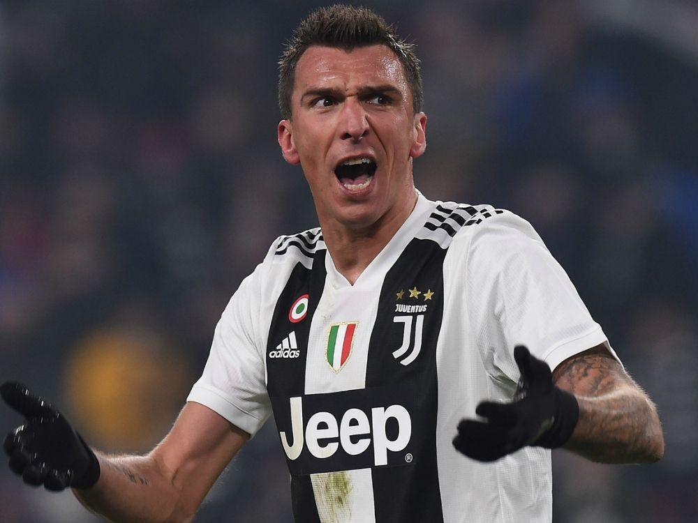 Trener Juventusu zdecydował  – gwiazdy za burtą Ligi Mistrzów