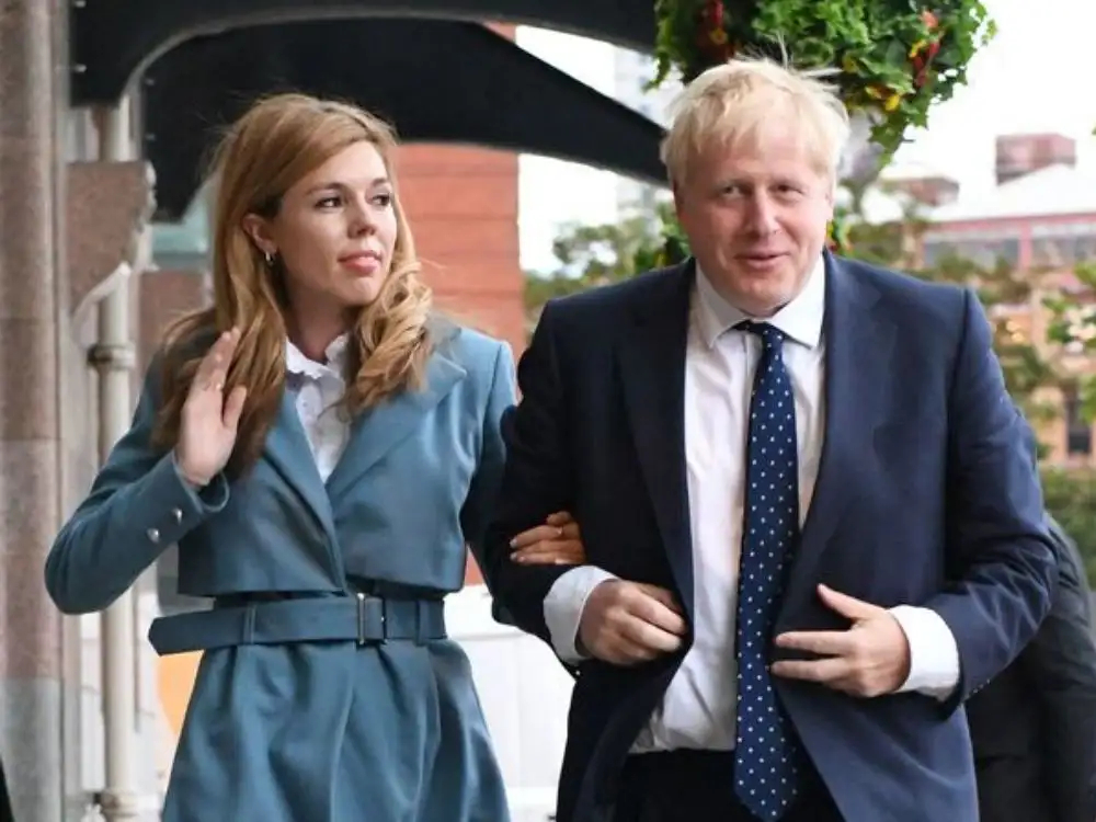 Boris Johnson zaręczył się z młodszą o 24 lata Carrie Symonds