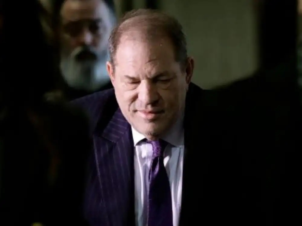 Harvey Weinstein winny napaści seksualnej. Grozi mu 29 lat więzienia