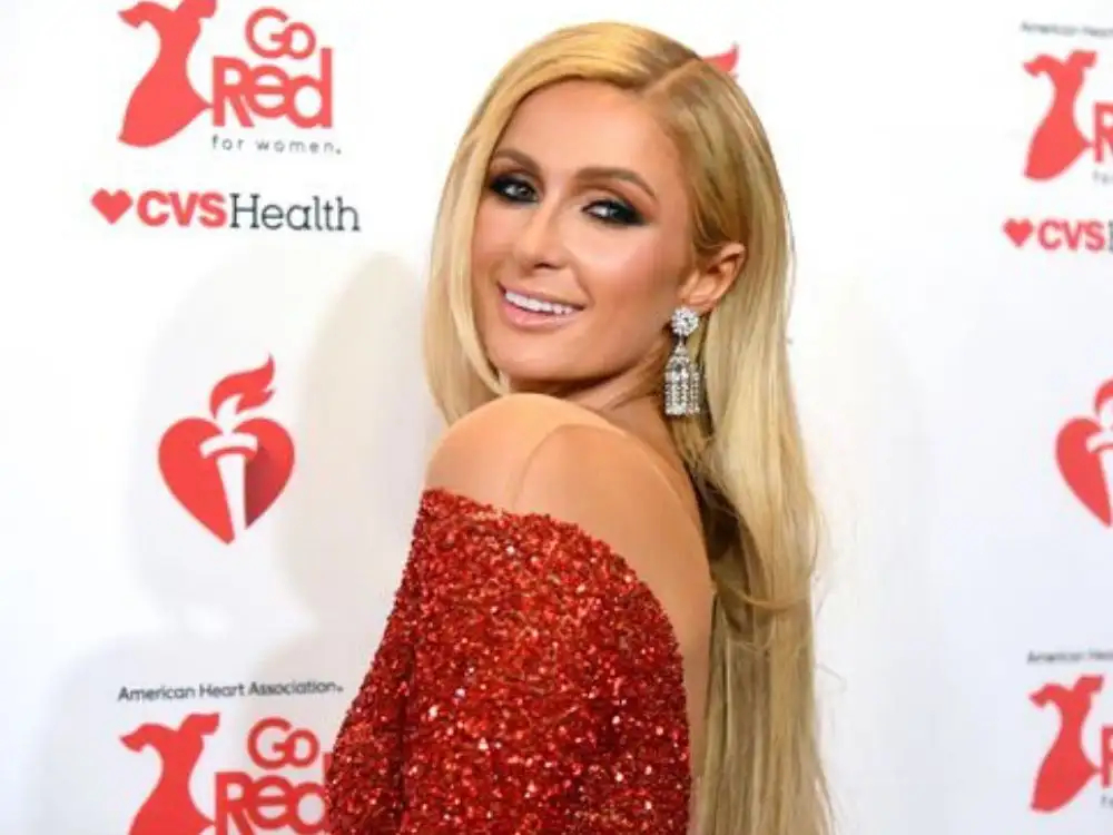 Paris Hilton podała powód zerwania zaręczyn z Chrisem Zylką