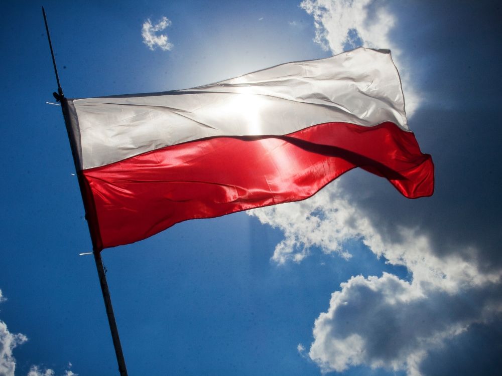 Największa flaga Polski