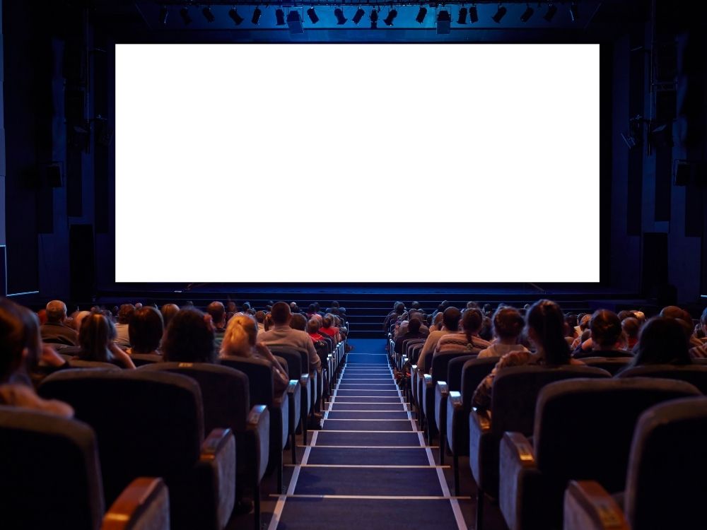 Dwie wielkie sieci kin nie otworzą się 12 lutego. Dlaczego?