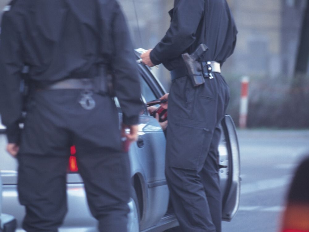 Sześciu policjantów gliwickiej drogówki brało łapówki w zamian za wpisywnaie mniejszych wykroczeń