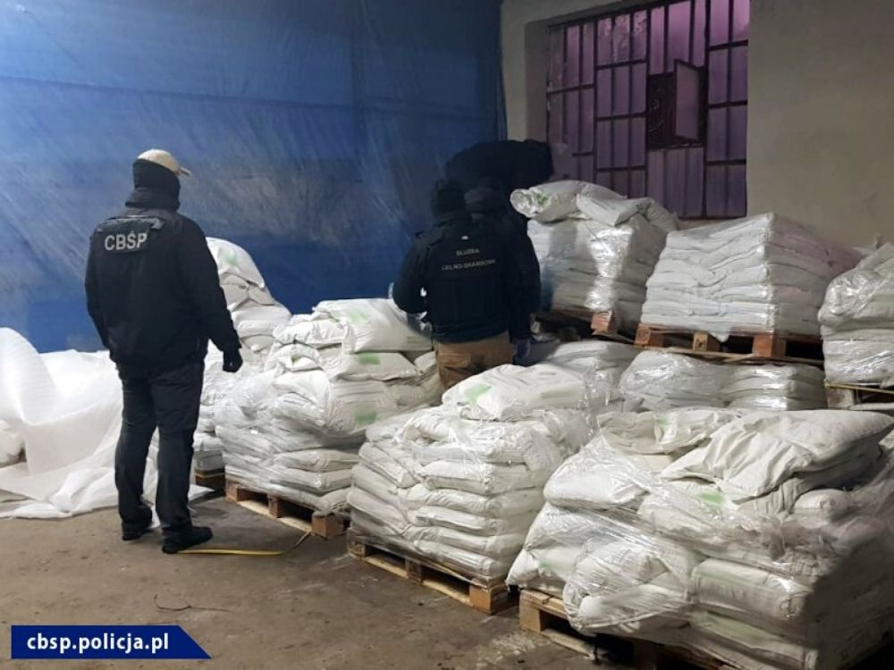 Polskie służby przejęły 2 tony kokainy